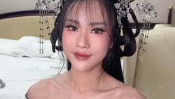 Detail Makeup Jessica Jane di Acara Sangjit, Tampil Bak Putri Kerajaan Cina