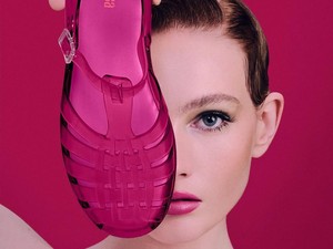 Melissa Rilis Jelly Shoes Terinspirasi Warna Minuman Italia