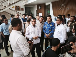 Kata Menaker soal Pembayaran THR Eks Pekerja Sritex