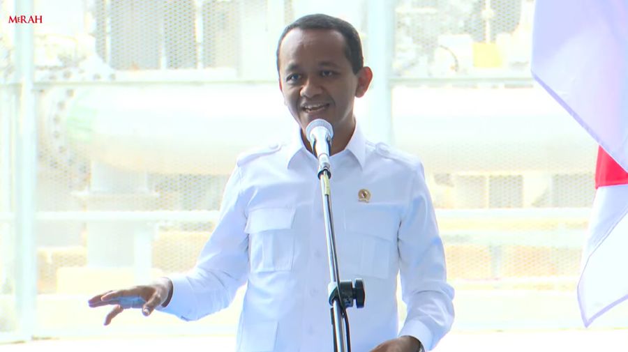 Menteri ESDM, Bahlil Lahadalia memberikan pemaparan dalam Peresmian Pabrik Pemurnian Logam Mulia PT Freeport Indonesia, Gresik, Senin (17/3/2025). (Tangkapan Layar Youtube Sekretariat Presiden)