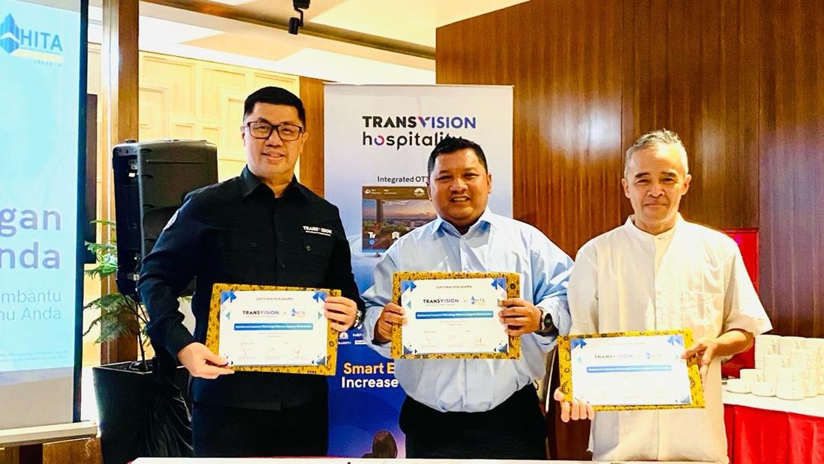 momen-kolaborasi-transvision-bersama-hotel-information-technology-association-hita-yang-diresmikan-dalam-seremoni-di-menara-ba-1742179980333_169 HB dan TransVision Collaboration hadir untuk teknologi hiburan terbaru