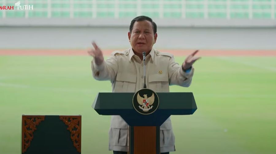 Presiden Prabowo Subianto di Stadion Gelora Delta Sidoarjo, Senin (17/3/2025). (YouTube/Sekretariat Presiden)