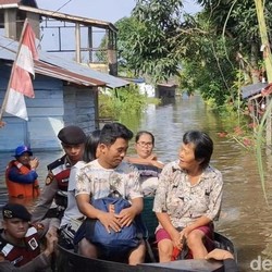 BMKG: RI Berawan Hingga 24 Maret, Wilayah Ini Siaga Hujan Sangat Lebat