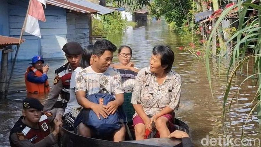 Banjir di Pekanbaru, Riau. (Raja Adit/detikcom)