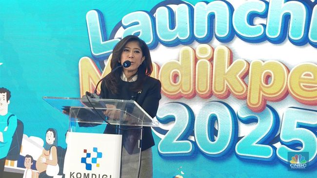 Bocoran Menkomdigi Soal Aturan Larangan Medsos Buat Anak di RI