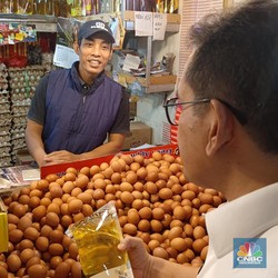 Pagi-Pagi Mendag Sidak Pasar Senen, Temukan Harga Beras-Telur Segini