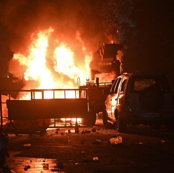 Potret Chaos India Imbas Heboh Makam Kaisar Muslim, Situasi Mencekam