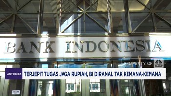 Video: Terjepit Tugas Jaga Rupiah, BI Diramal Tak Kemana-Kemana