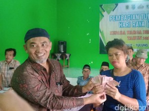 Desa Wunut Klaten Bagi-bagi THR Rp 457 Juta ke Warga, Bayi Juga Dapat