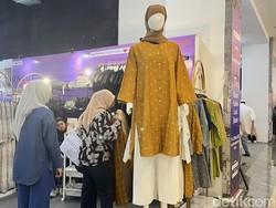 Baju Lebaran Diskon Hingga 80% di Bazar GlamLocal, Grand Metropolitan Bekasi Baju Lebaran Diskon Hingga 80% di Bazar GlamLocal, Grand Metropolitan Bekasi