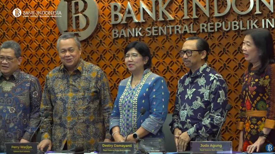 Gubernur Bank Indonesia, Perry Warjiyo saat menyampaikan Hasil Rapat Dewan Gubernur Bulan Maret 2025. (Tangkapan Layar Youtube Bank Indonesia)