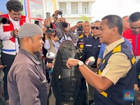 Tekan Impor, Bahlil Tes Goreng Telor Pakai Proyek Pengganti LPG