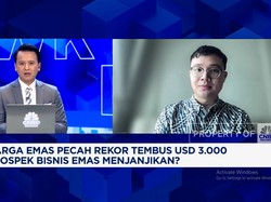 Video: "Ulah" Trump Bikin Harga Emas Rekor, Bisnis Emas Laris Manis