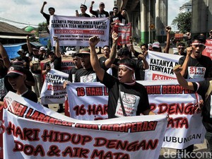 Sopir Truk Protes Kemenhub karena Dilarang Melintas 16 Hari: Ugal-ugalan!
