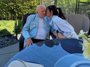Bruce Willis Sakit Parah, Istri Dihujat