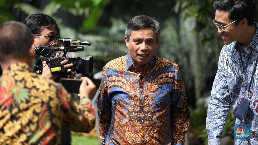 Direktur Utama PT Bank Tabungan Negara (Persero) Tbk. atau BTN (BBTN) Nixon LP Napitupulu di Istana Negara, Jakarta,Jumat (21/3/2025). (CNBC Indonesia/Tri Susilo)