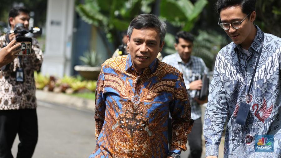 Direktur Utama PT Bank Tabungan Negara (Persero) Tbk. atau BTN (BBTN) Nixon LP Napitupulu di Istana Negara, Jakarta,Jumat (21/3/2025). (CNBC Indonesia/Tri Susilo)