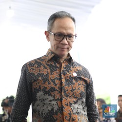 Bos OJK: Kredit Perbankan Bisa Tumbuh 9% - 11% di 2025