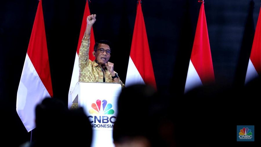 Ketua Komisi XI DPR RI, Mukhamad Misbakhun menyampaikan pemapraran dalam acara Capital Market Forum 2025 di Gedung Bursa Efek Indonesia (BEI), Jakarta, Jumat (21/3/2025). (CNBC Indonesia/Tri Susilo)