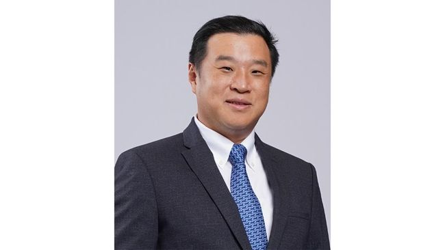 Borong Saham Erajaya (ERAA), Ini Profil Putra Konglomerat Aguan