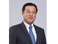 Borong Saham Erajaya (ERAA), Ini Profil Putra Konglomerat Aguan