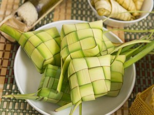 Tanggal 7 April 2025 Memperingati Apa? Ada Perayaan Lebaran Ketupat