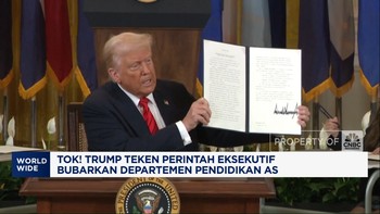 Video:Trump Teken Perintah Eksekutif Bubarkan Departemen Pendidikan AS