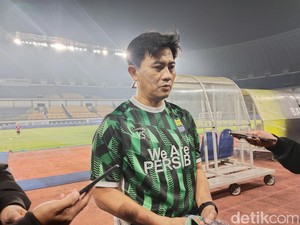 Tanpa Bojan Hodak, Persib Kembali Latihan Usai Libur Panjang