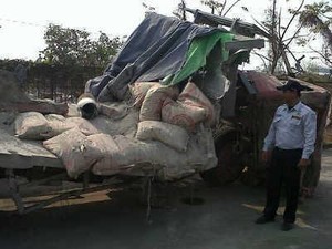 Tragedi Kecelakaan Karambol Maut Truk Semen di Gresik Tewaskan 3 Orang