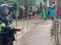 BMKG: Hati-Hati Hujan Deras & Petir Tiba-Tiba, Kondisi Atmosfer Labil