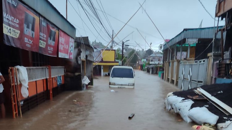 Kondisi banjir di Kota Manado, Provinsi Sulut, Jumat (21/3/2025). Kondisi banjir di Kota Manado, Provinsi Sulut, Jumat (21/3/2025). (Dok. BPBD Kota Manado)