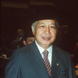 Kesal Kerja Tak Sesuai Hati, Ini Cara Soeharto Cari Duit Saat Nganggur
