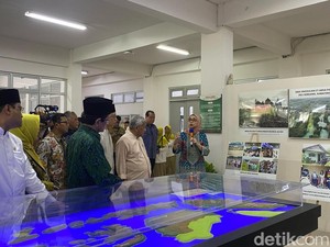 Anita Tanjung Ceritakan Perjalanan Panjang CT Arsa di Hadapan Menteri-Rektor