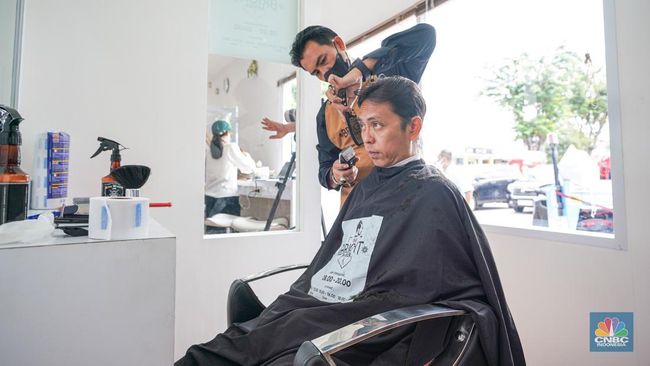 Serambi MyPertamina Siapkan Barbershop Gratis untuk Pemudik