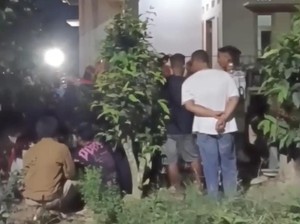 Pria di Konawe Selatan Nyaris Ditelan Ular saat Mencari Sayur
