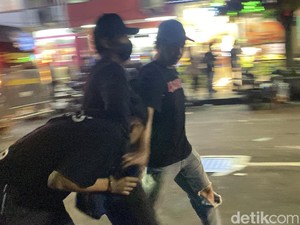 Demo Tolak UU TNI di Sukabumi Ricuh, 10 Orang Diamankan