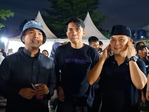 Bobon Santoso-Putra Siregar Bikin Heboh Condet, Beri 4.500 Porsi Makanan Berbuka