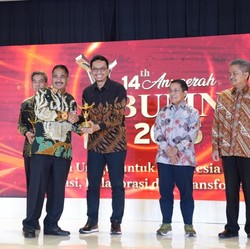 Bukti Kepemimpinan Visioner & Inovatif, PTPP Sabet Penghargaan Ini