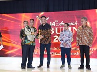 Bukti Kepemimpinan Visioner & Inovatif, PTPP Sabet Penghargaan Ini