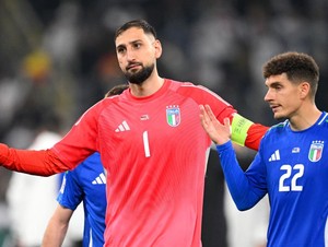Sibuk Debat, Italia Kebobolan Gol Memalukan