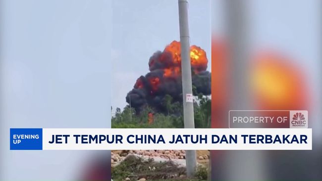 Jet Tempur China Jatuh & Terbakar