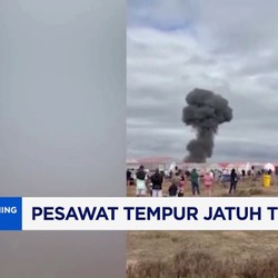 Video: Pesawat Tempur Jatuh Tewaskan Pilot
