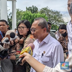 Dikasih Kabar Mentan Amran, Zulhas Pede RI Tak Impor Beras Sampai 2026