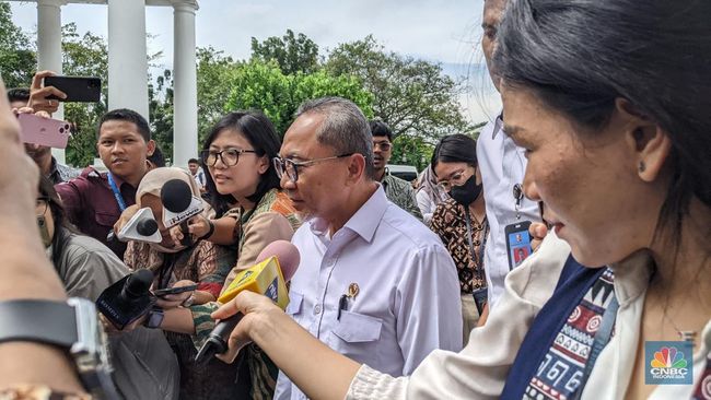 Zulhas Sebut Modal Agrinas dari Dividen Danantara, Rosan Bilang Begini