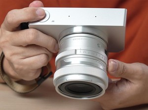 Review Sigma BF, Kamera unik, Super Minimalis dan Mewah