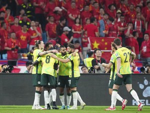 China Vs Australia: Socceroos Menang 2-0