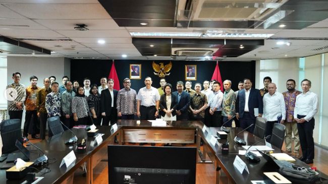 IHSG Gonjang Ganjing, Luhut Kumpulkan Investor Pasar Modal