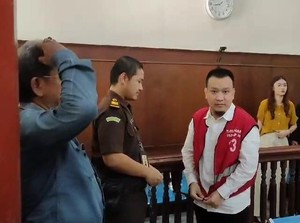 Keberatan dan Keluh Kesah Ivan Sugiamto Saat Jalani Sidang Pledoi
