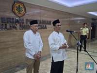 Amran Pastikan Bulog Bisa Tumpuk 1 Juta Ton Beras di Bulan April 2025