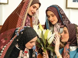 7 Brand Hijab Nyaman Dipakai untuk Lebaran, Harga Mulai dari Rp 79 Ribu 7 Brand Hijab Nyaman Dipakai untuk Lebaran, Harga Mulai dari Rp 79 Ribu